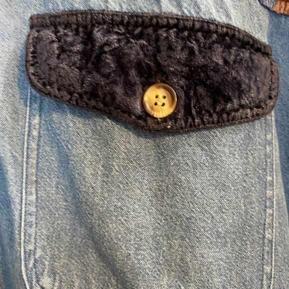 Vintage Cambridge Dry Goods Long Sleeve Size Medium Velvet Patches Shirt - Picture 6 of 10